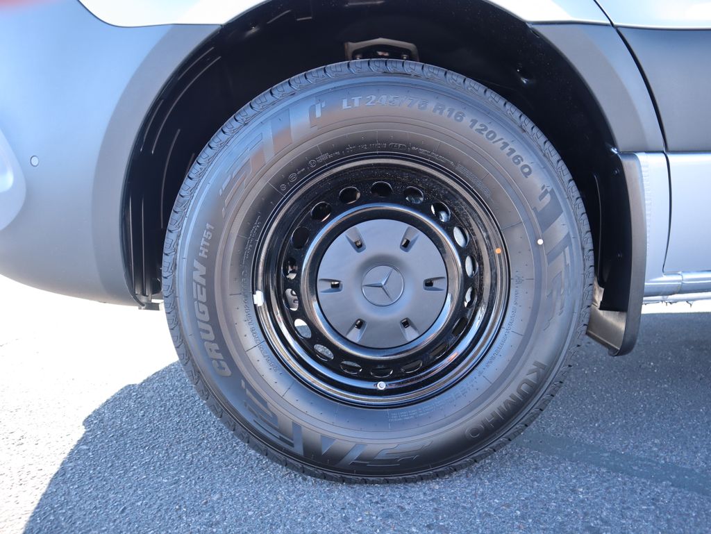 2025 Mercedes-Benz Sprinter Passsenger Image 11 of 41