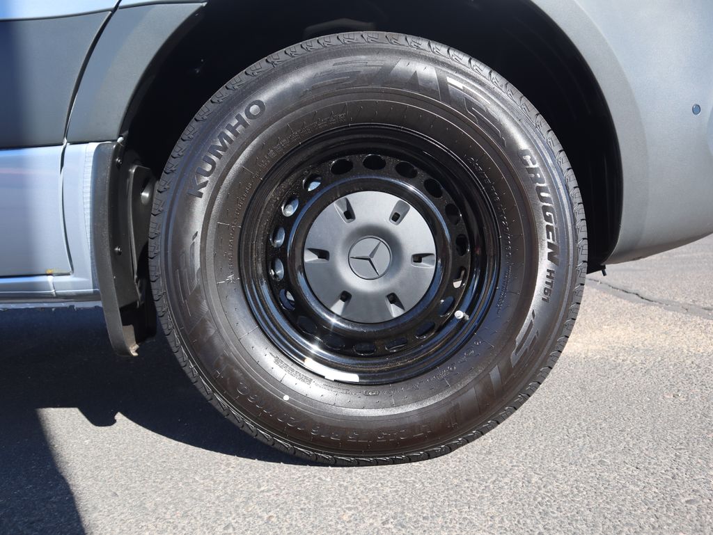 2025 Mercedes-Benz Sprinter Passsenger Image 8 of 41