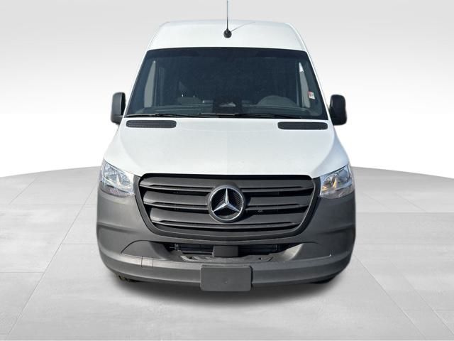 2025 Mercedes-Benz Sprinter Cargo Image 9 of 16