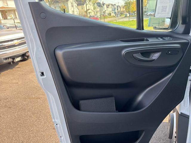 2025 Mercedes-Benz Sprinter Cargo Image 13 of 16