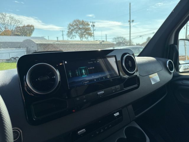 2025 Mercedes-Benz Sprinter Cargo Image 11 of 16