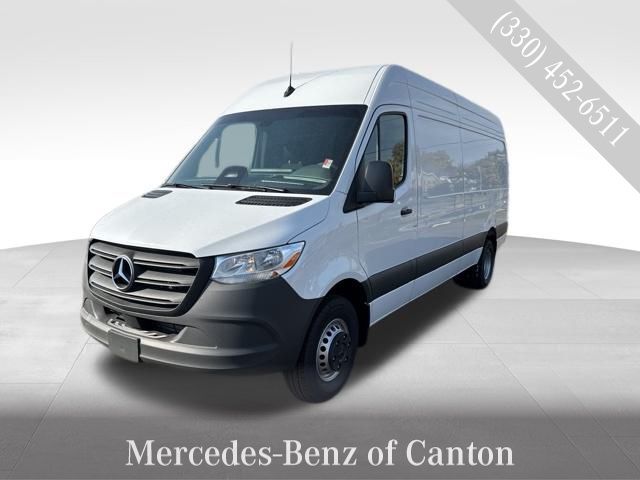 2025 Mercedes-Benz Sprinter Cargo Image 2 of 16