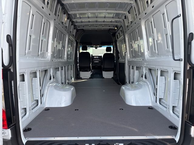 2025 Mercedes-Benz Sprinter Cargo Image 16 of 16
