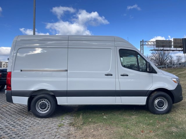 2025 Mercedes-Benz Sprinter Cargo Image 2 of 11