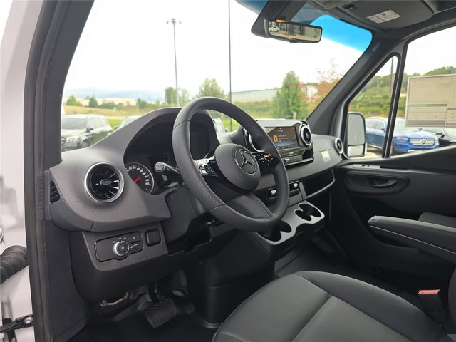 2025 Mercedes-Benz Sprinter Cargo Image 15 of 26