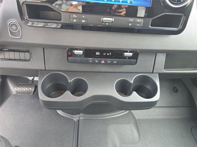 2025 Mercedes-Benz Sprinter Cargo Image 23 of 26