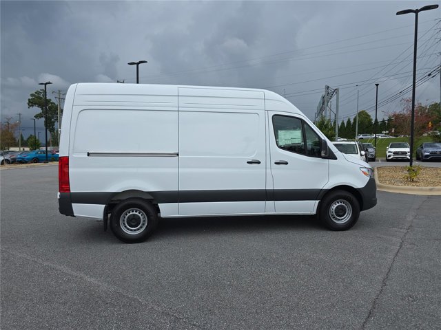 2025 Mercedes-Benz Sprinter Cargo Image 5 of 26