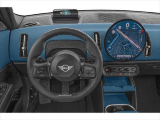 2025 MINI Countryman S Image 16 of 20