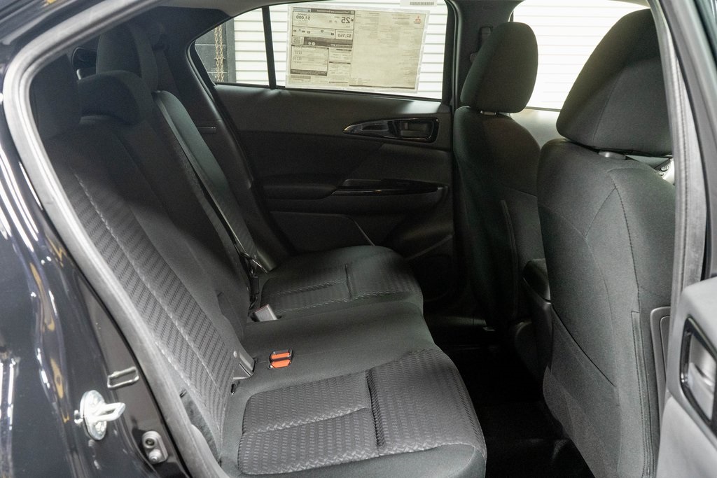 2025 Mitsubishi Eclipse Cross LE Image 11 of 23