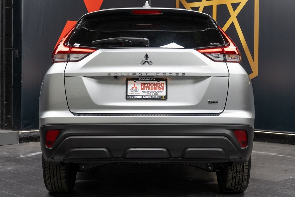 2025 Mitsubishi Eclipse Cross LE Image 5 of 24
