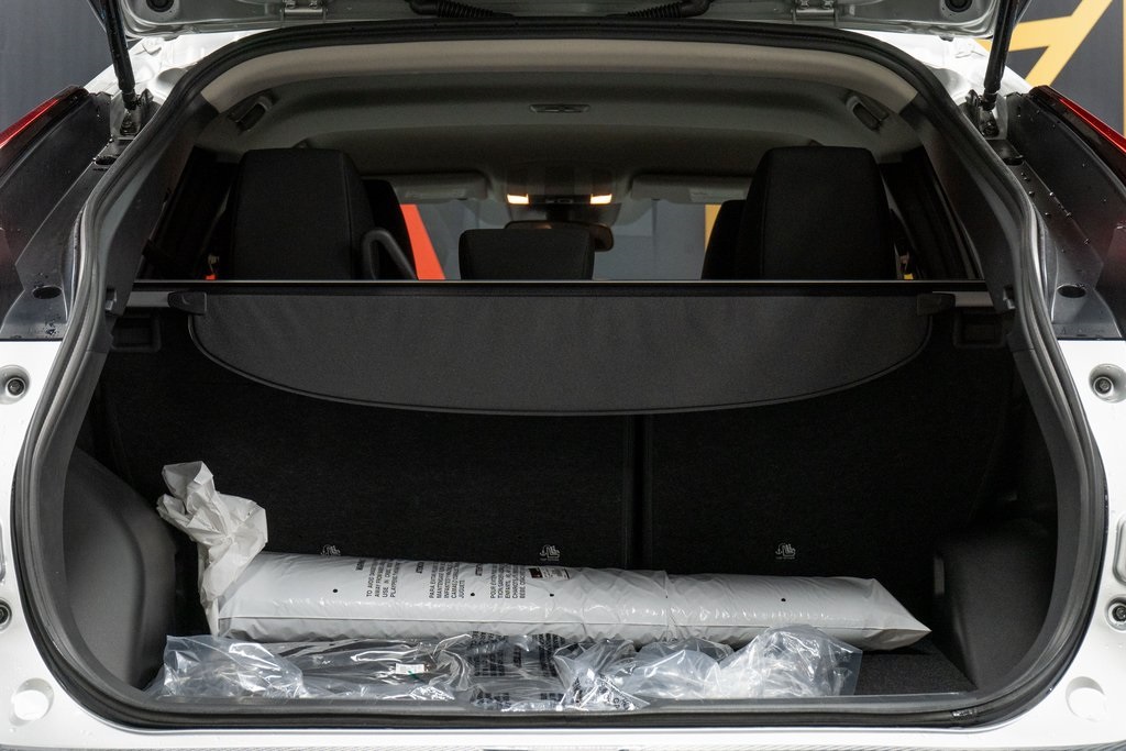 2025 Mitsubishi Eclipse Cross LE Image 10 of 24