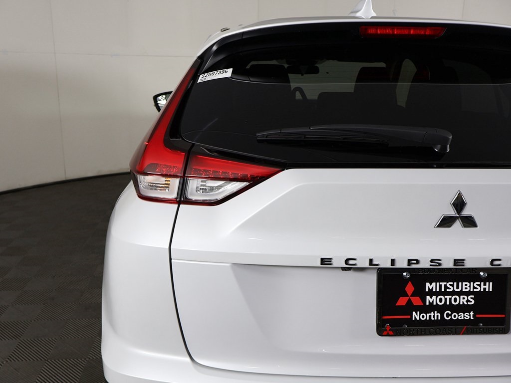 Vehicle image 15 of 45