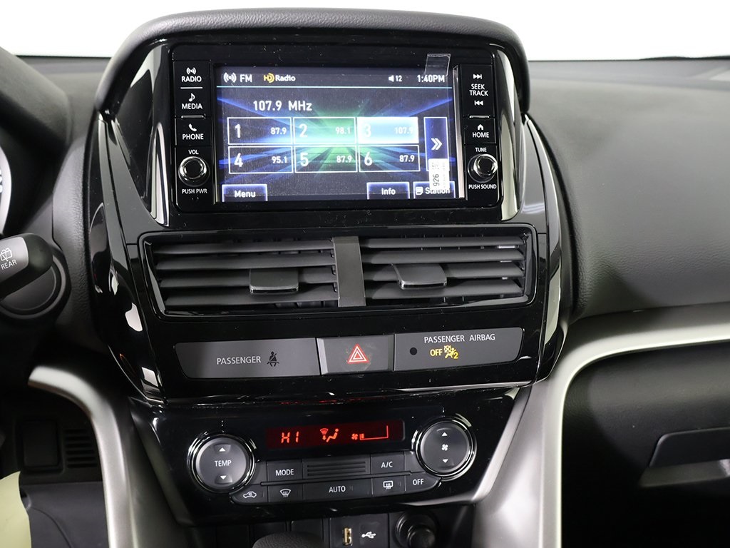 Vehicle image 39 of 45