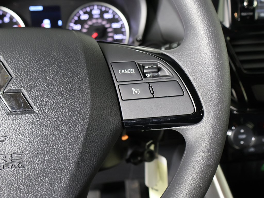 Vehicle image 37 of 45