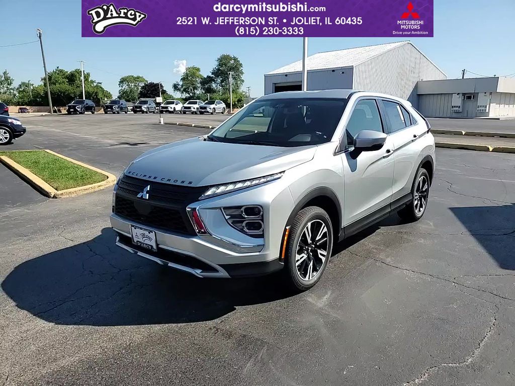 2025 Mitsubishi Eclipse Cross SE Image 3 of 30