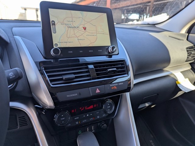 Vehicle image 14 of 36