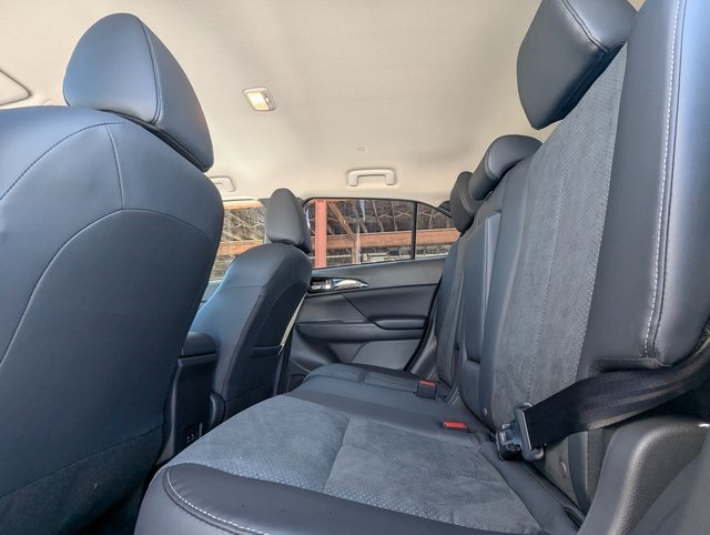 Vehicle image 29 of 36
