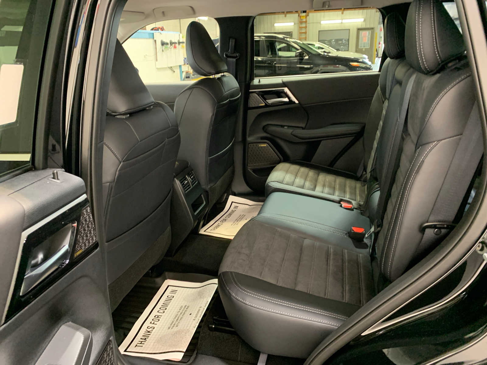 Vehicle image 5 of 12