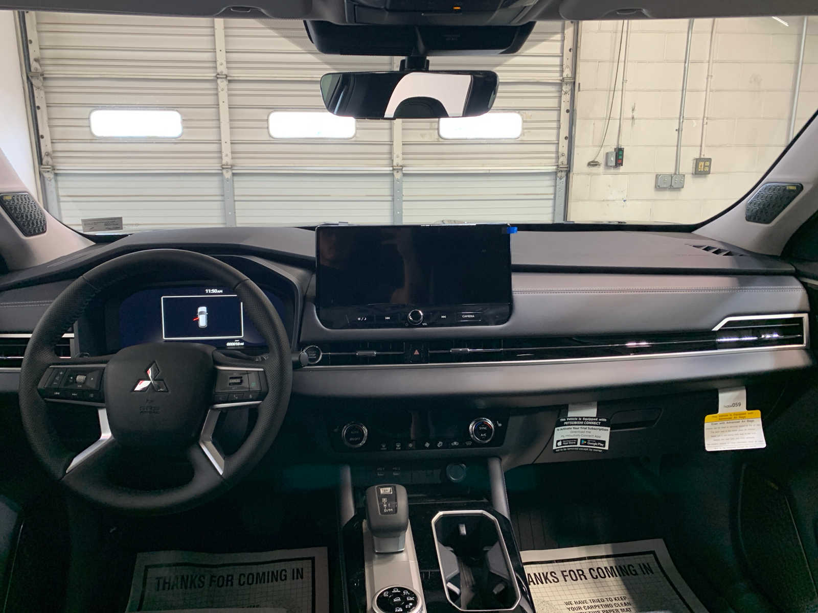 Vehicle image 8 of 12