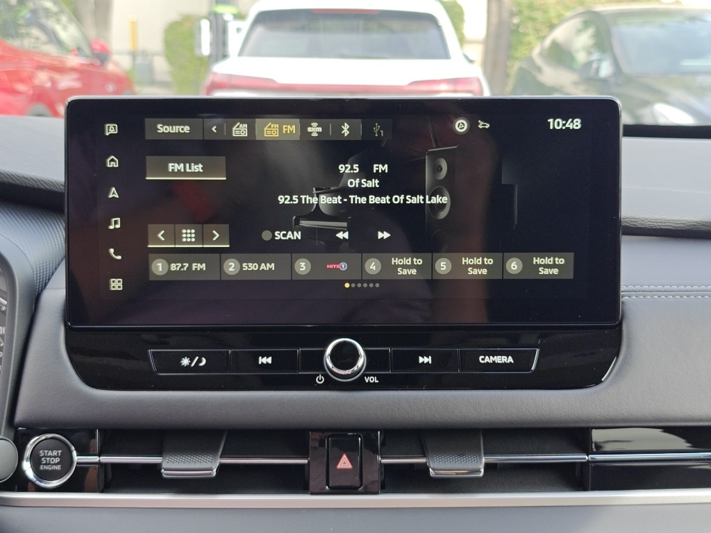 2025 Mitsubishi Outlander Image 26 of 38