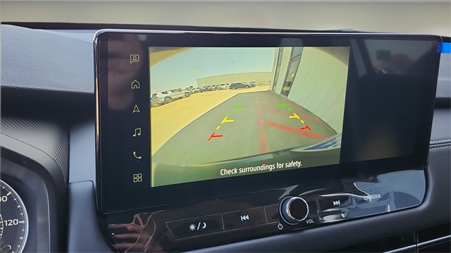 Vehicle image 17 of 32