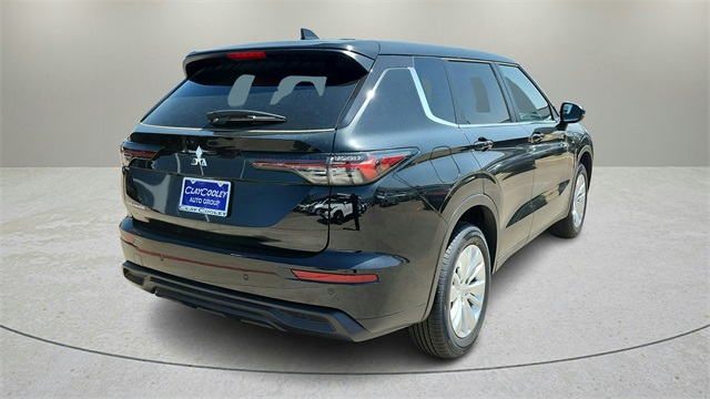 Vehicle image 5 of 32
