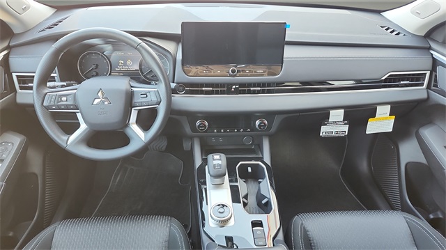 Vehicle image 13 of 32