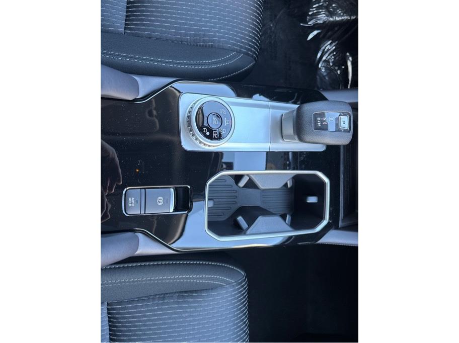 2025 Mitsubishi Outlander ES Image 23 of 27