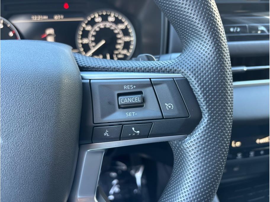 2025 Mitsubishi Outlander ES Image 25 of 27