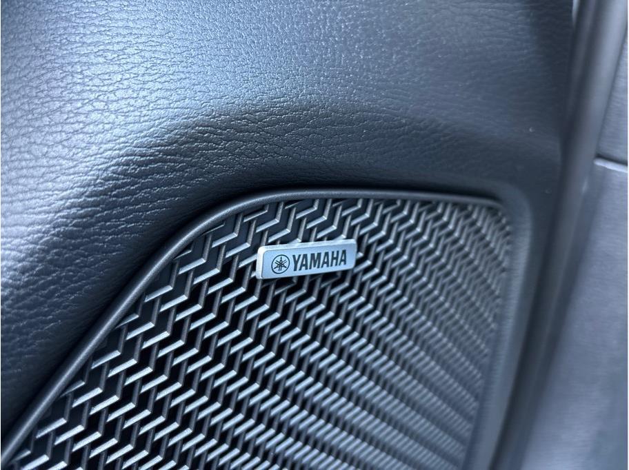 2025 Mitsubishi Outlander ES Image 24 of 27