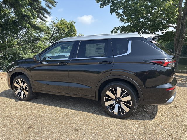 Vehicle image 7 of 14