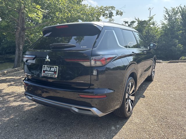 Vehicle image 6 of 14