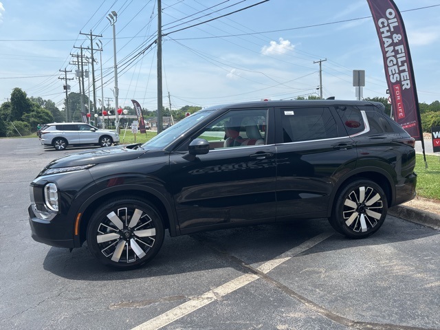 Vehicle image 1 of 28