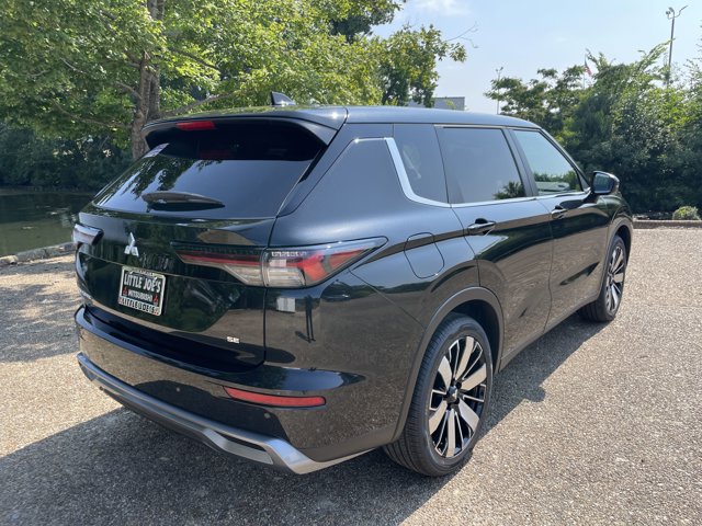 Vehicle image 5 of 14