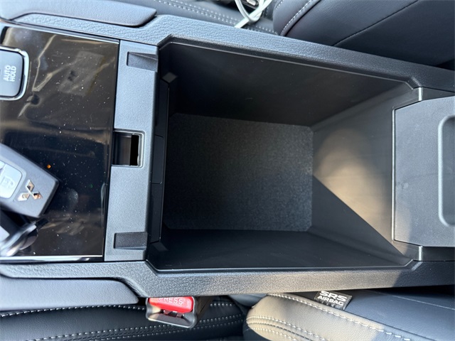 2025 Mitsubishi Outlander SE Image 23 of 35