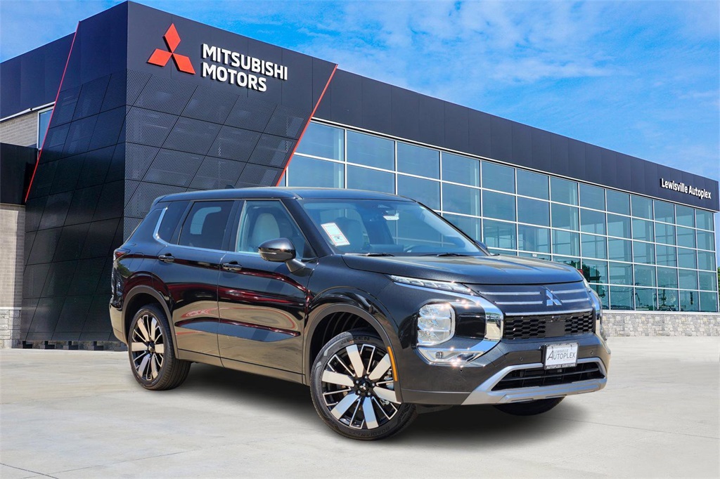 Vehicle image 2 of 22