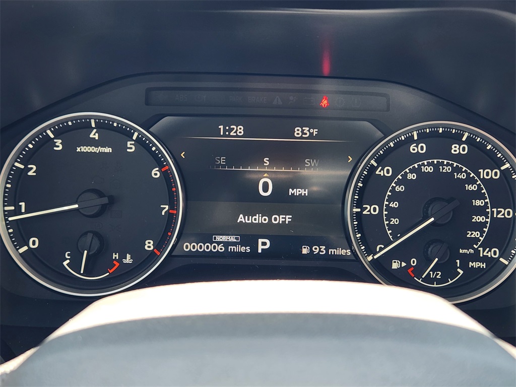 Vehicle image 12 of 22