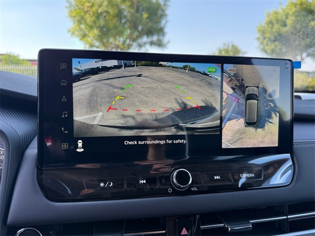 2025 Mitsubishi Outlander SE Image 18 of 33