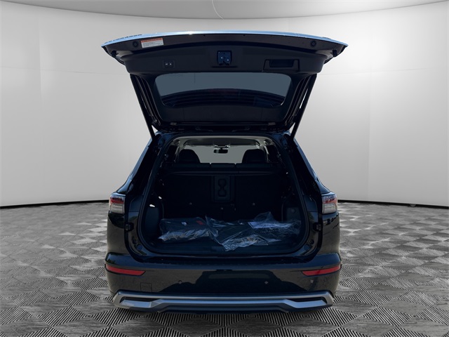 2025 Mitsubishi Outlander SE Image 11 of 33