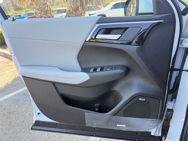 2025 Mitsubishi Outlander SE Image 22 of 35