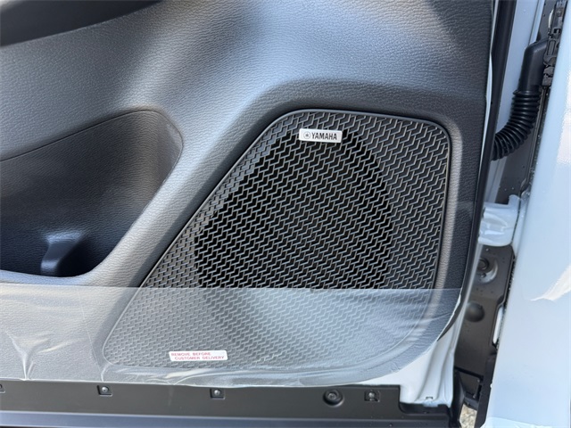 2025 Mitsubishi Outlander SE Image 33 of 35