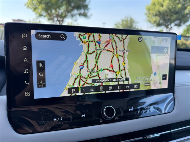 2025 Mitsubishi Outlander SE Image 19 of 35