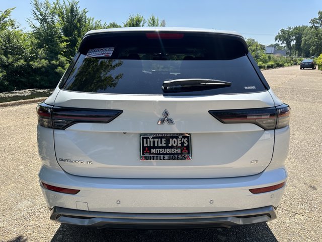 Vehicle image 6 of 14