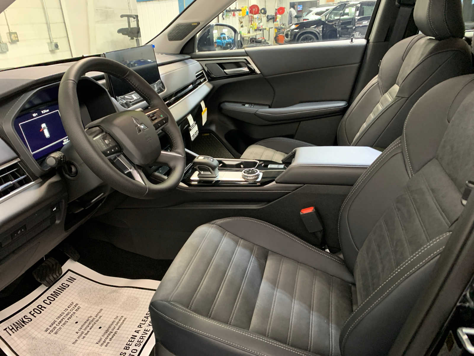 Vehicle image 10 of 10