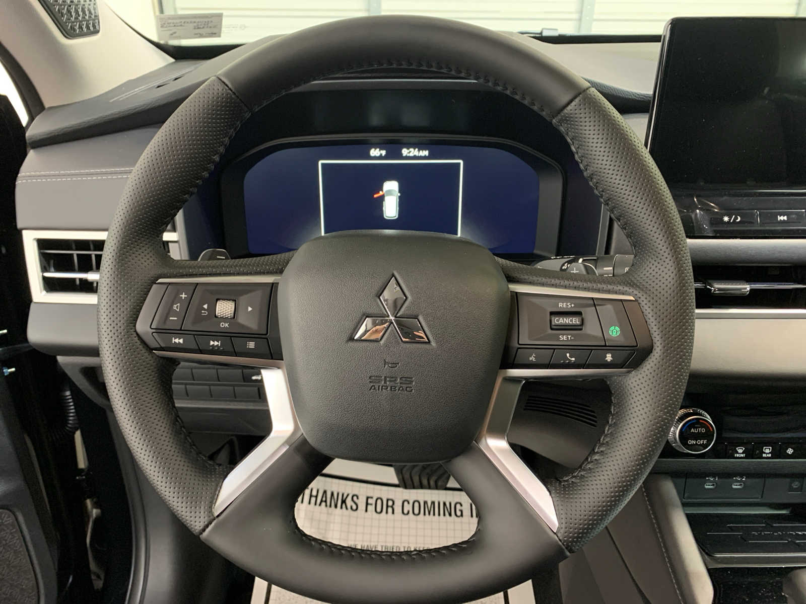 Vehicle image 8 of 10
