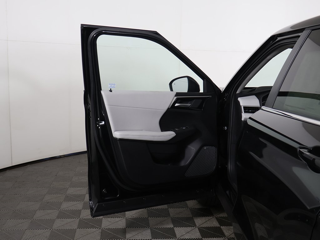 2025 Mitsubishi Outlander SE Image 51 of 57