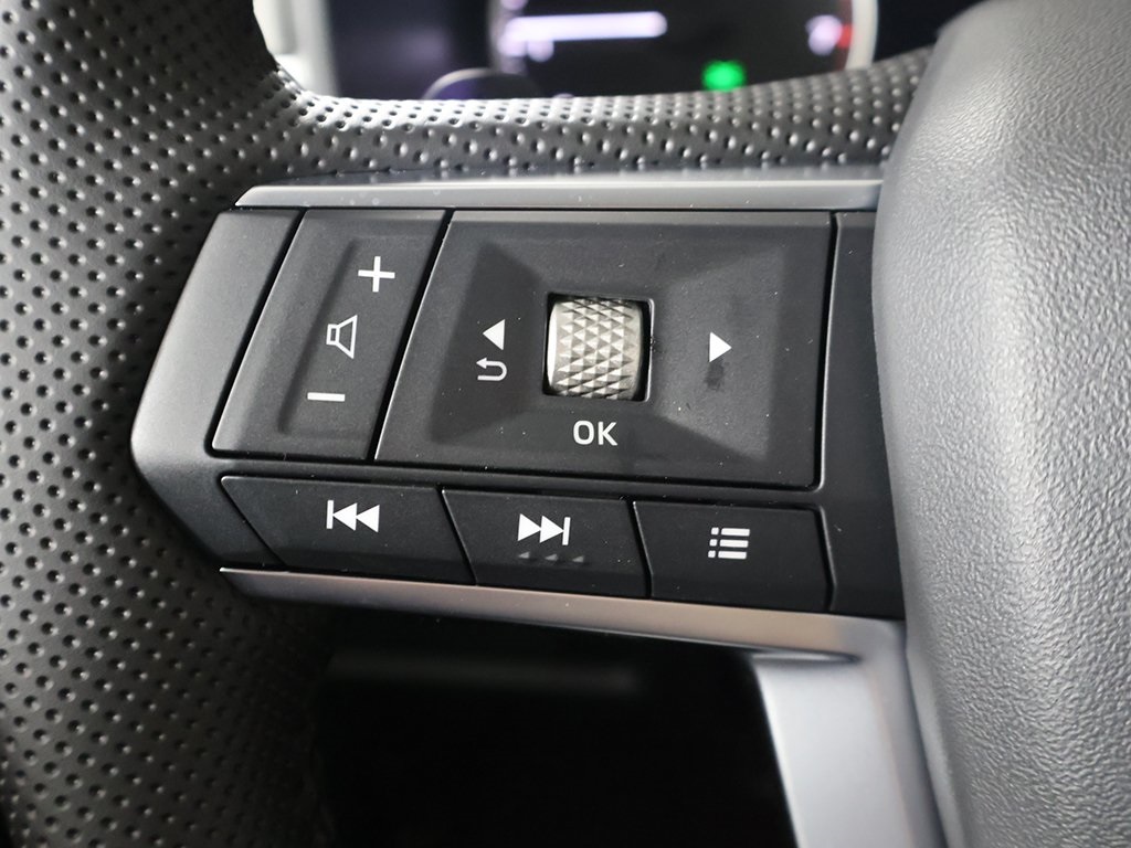 2025 Mitsubishi Outlander SE Image 38 of 57