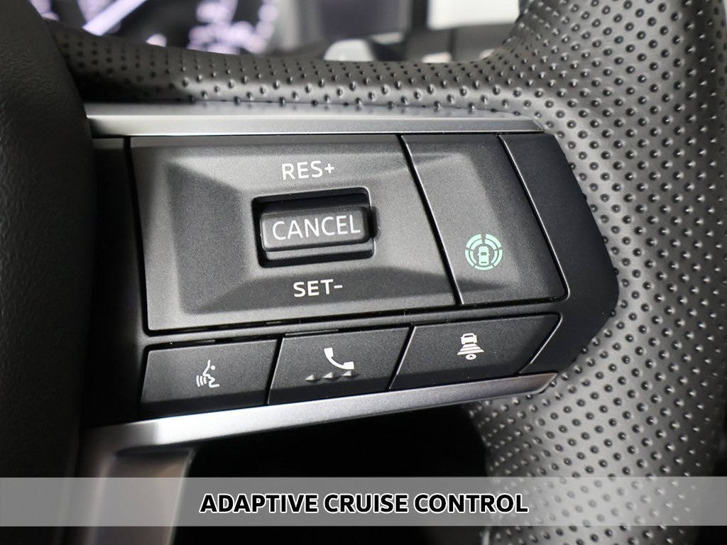 2025 Mitsubishi Outlander SE Image 36 of 57