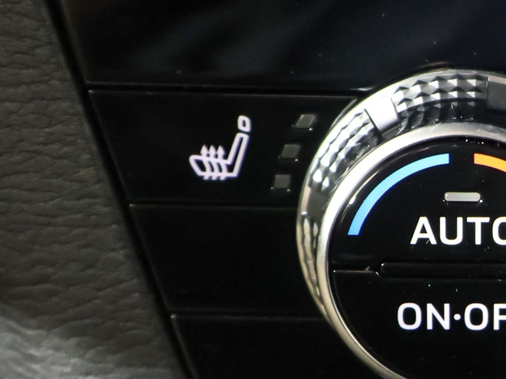 2025 Mitsubishi Outlander SE Image 58 of 60