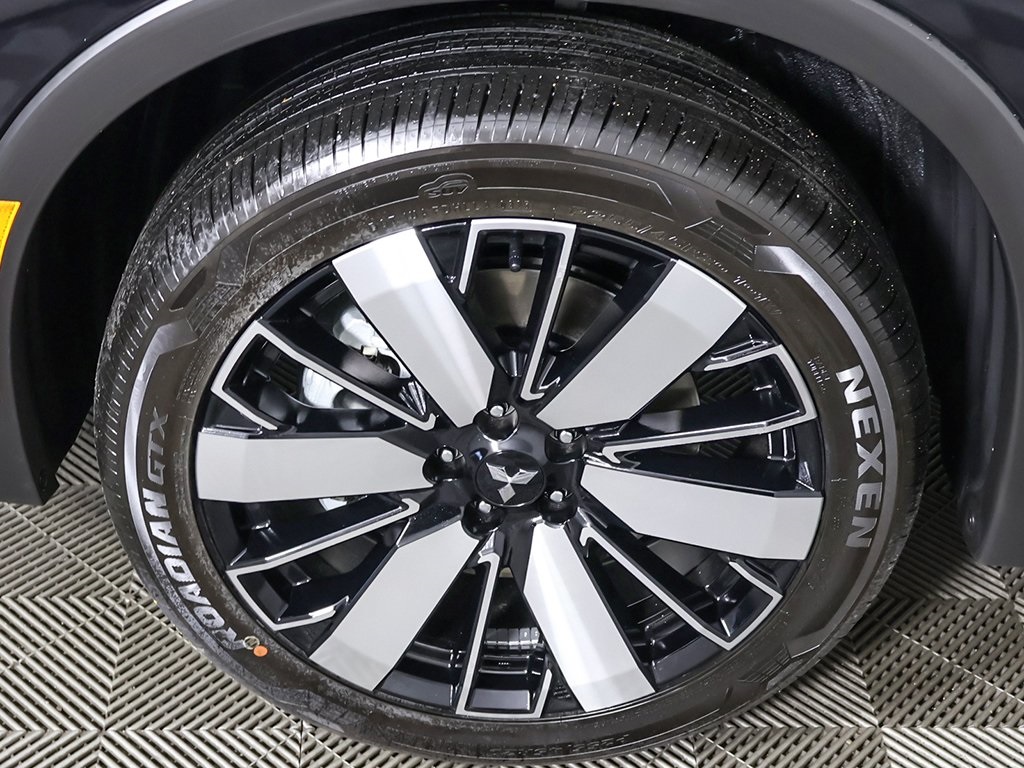 2025 Mitsubishi Outlander SE Image 12 of 60